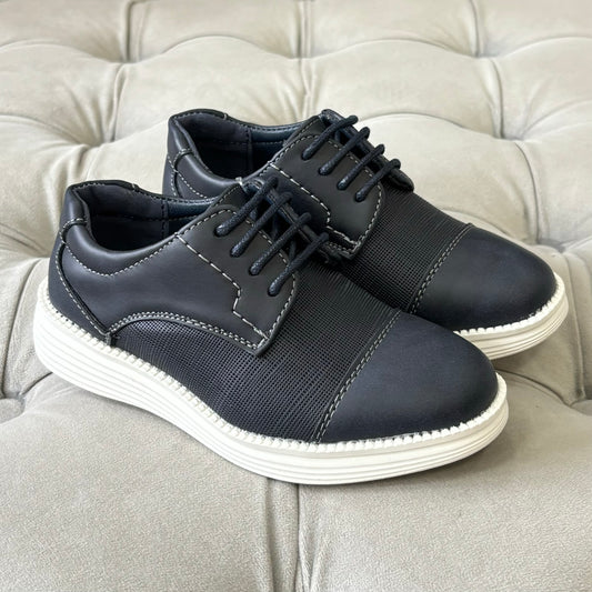Boys “Felix” Navy Smart Trainers