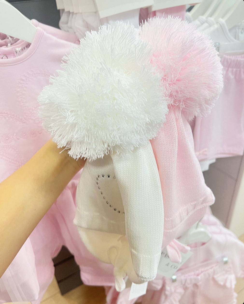 Pastels & Co