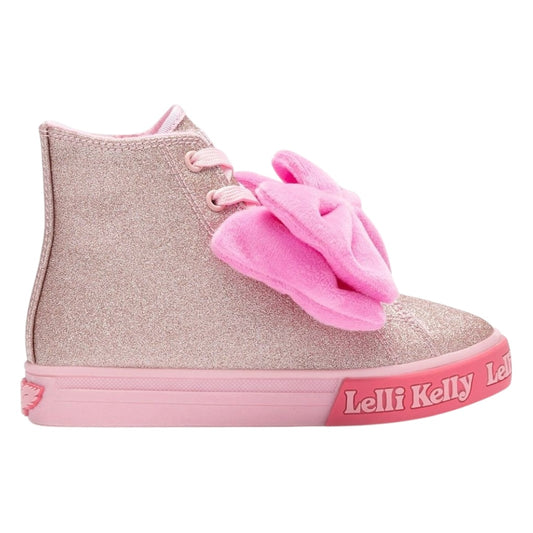 COMING SOON Lelli Kelly