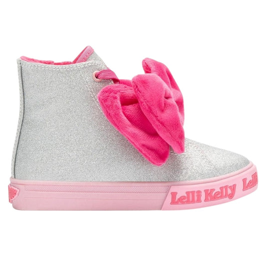 COMING SOON Lelli Kelly