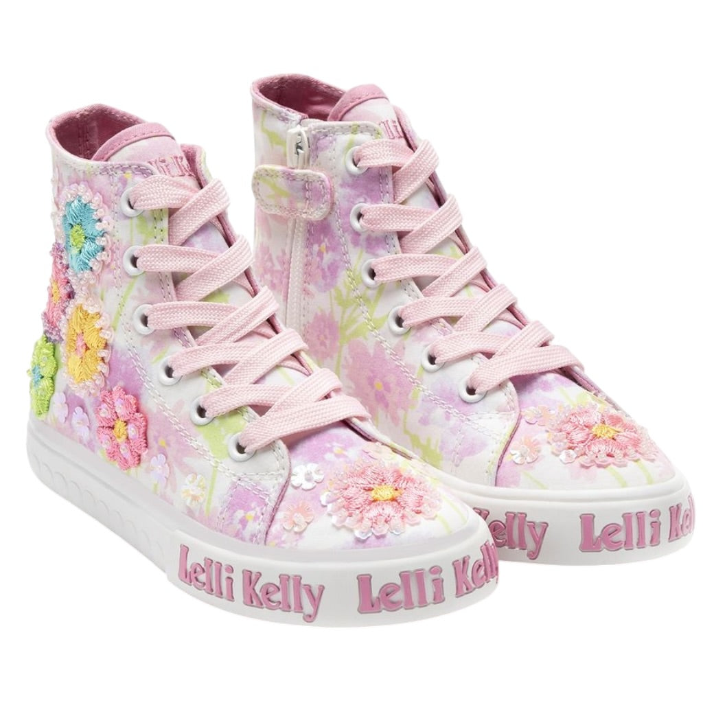 Lelli Kelly